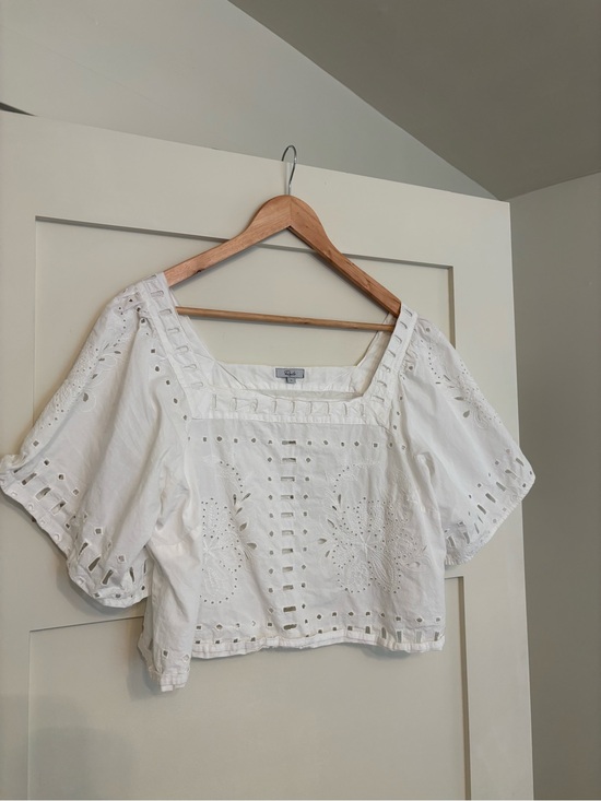 Rails Tops - Rails White Eyelet Cropped Peasant Blouse